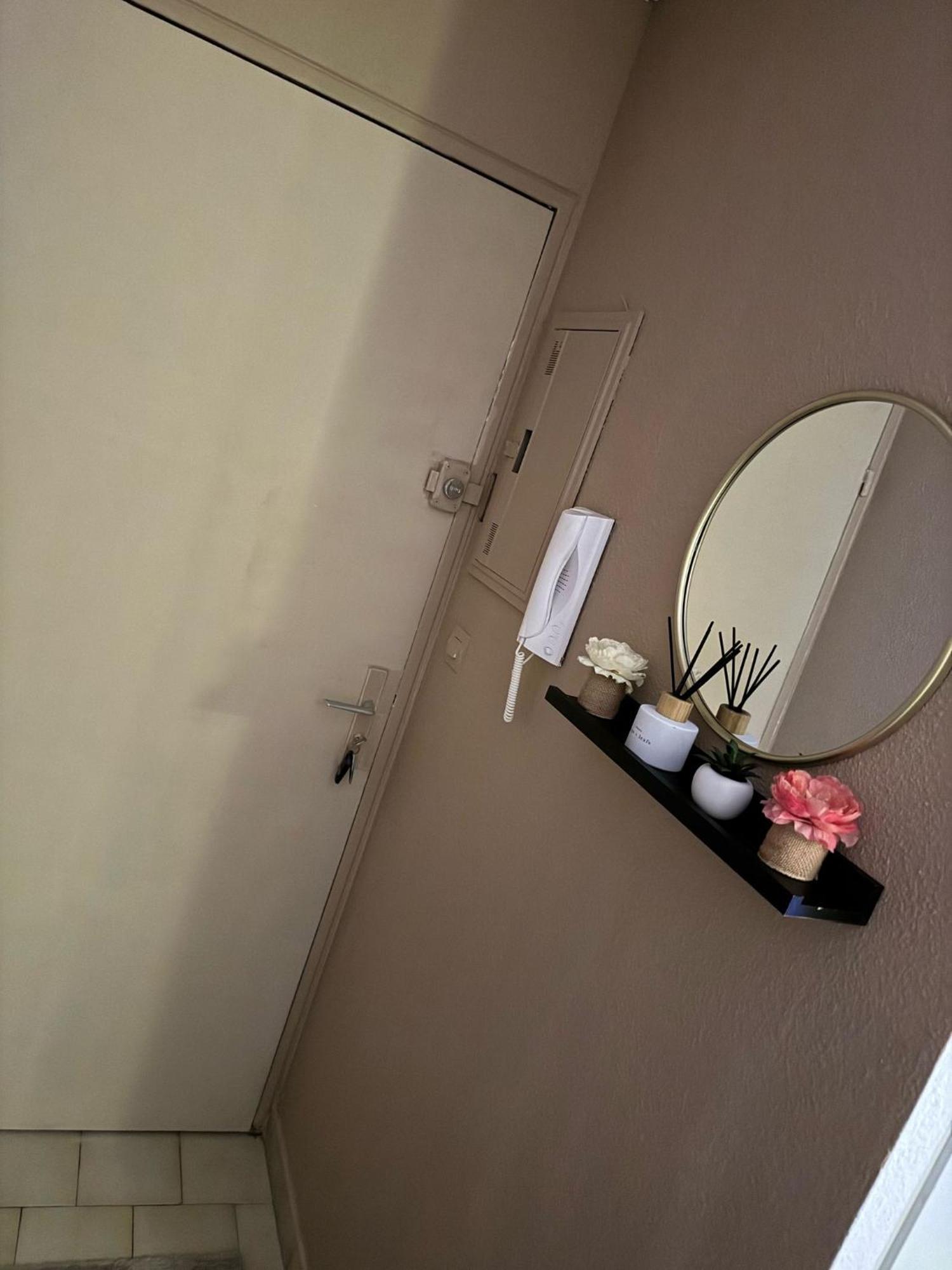 Ferienwohnung T2 Montpellier Plein Sud Clim Wifi Terrasse De 16M2 Exterior foto