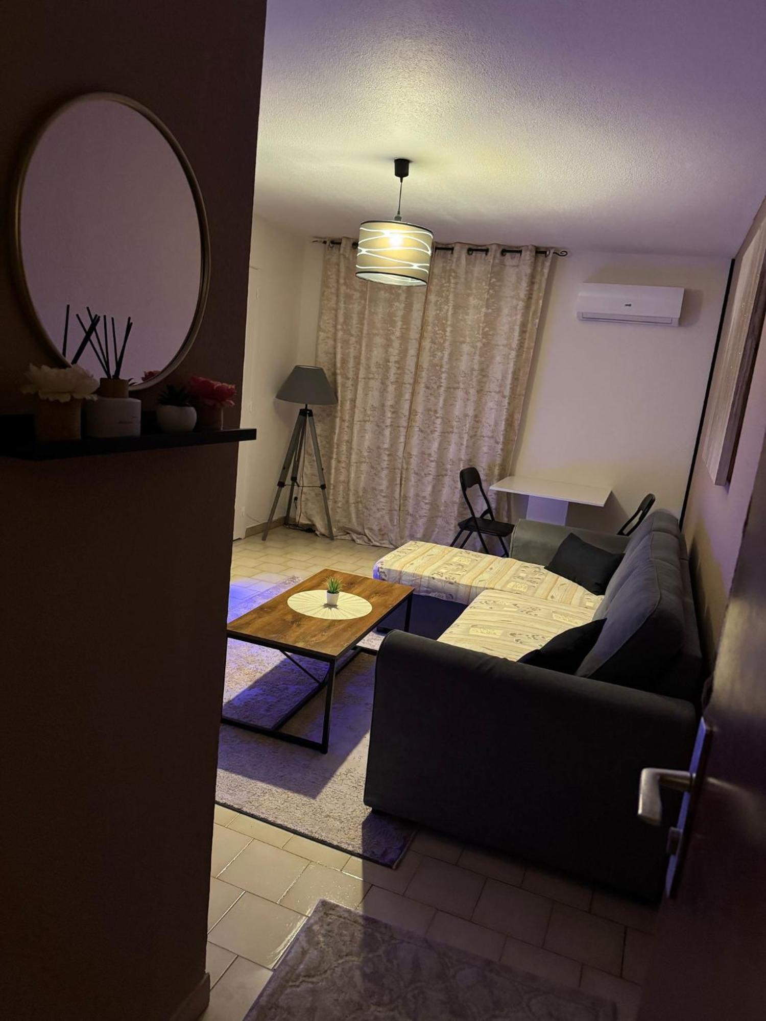 Ferienwohnung T2 Montpellier Plein Sud Clim Wifi Terrasse De 16M2 Exterior foto
